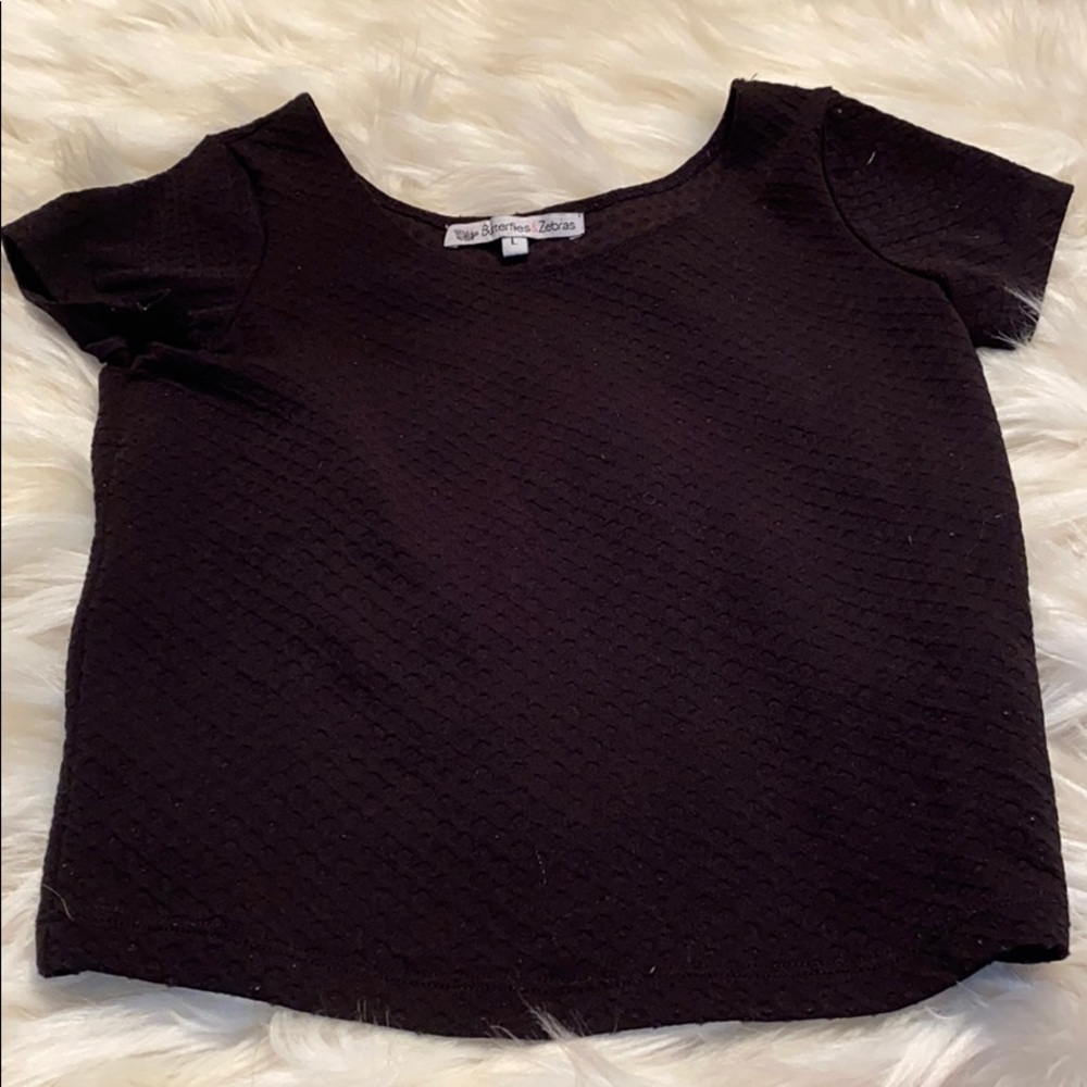 Textured Short Sleeve Fitted Tee Size L